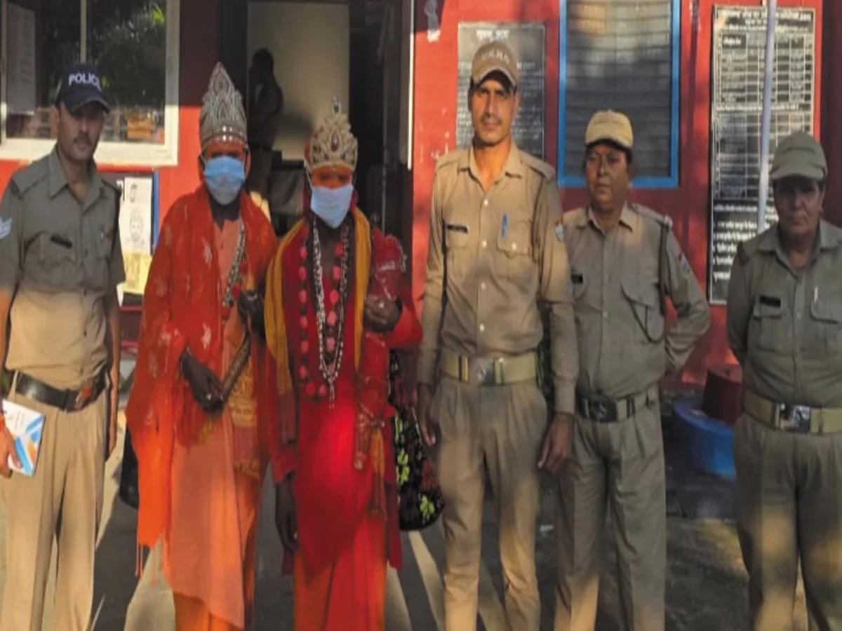 ऑपरेशन कालनेमि :   श्यामपुर पुलिस ने दो बहरूपिया बाबाओं को किया गिरफ्तार