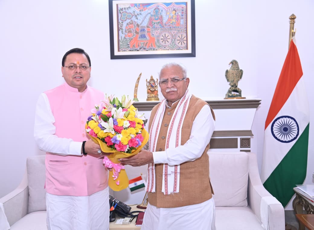 सीएम धामी ने की केंद्रीय विद्युत मंत्री मनोहर लाल खट्टर से भेंट कर  राज्य के लिए कई महत्वपूर्ण विषयों पर चर्चा