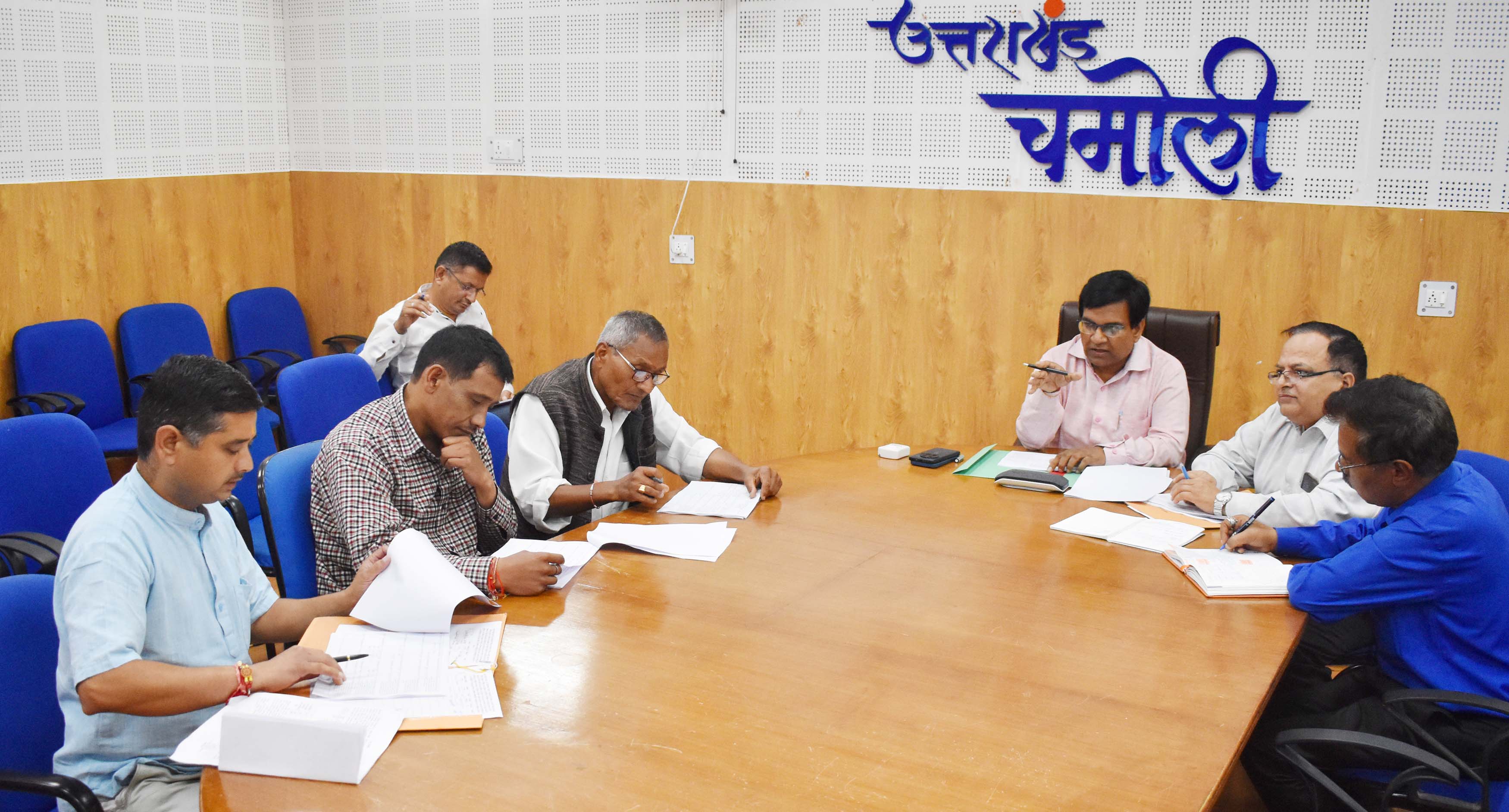 चमोली में 51 नए मतदेय स्थल बनाने के प्रस्ताव हुए तैयार