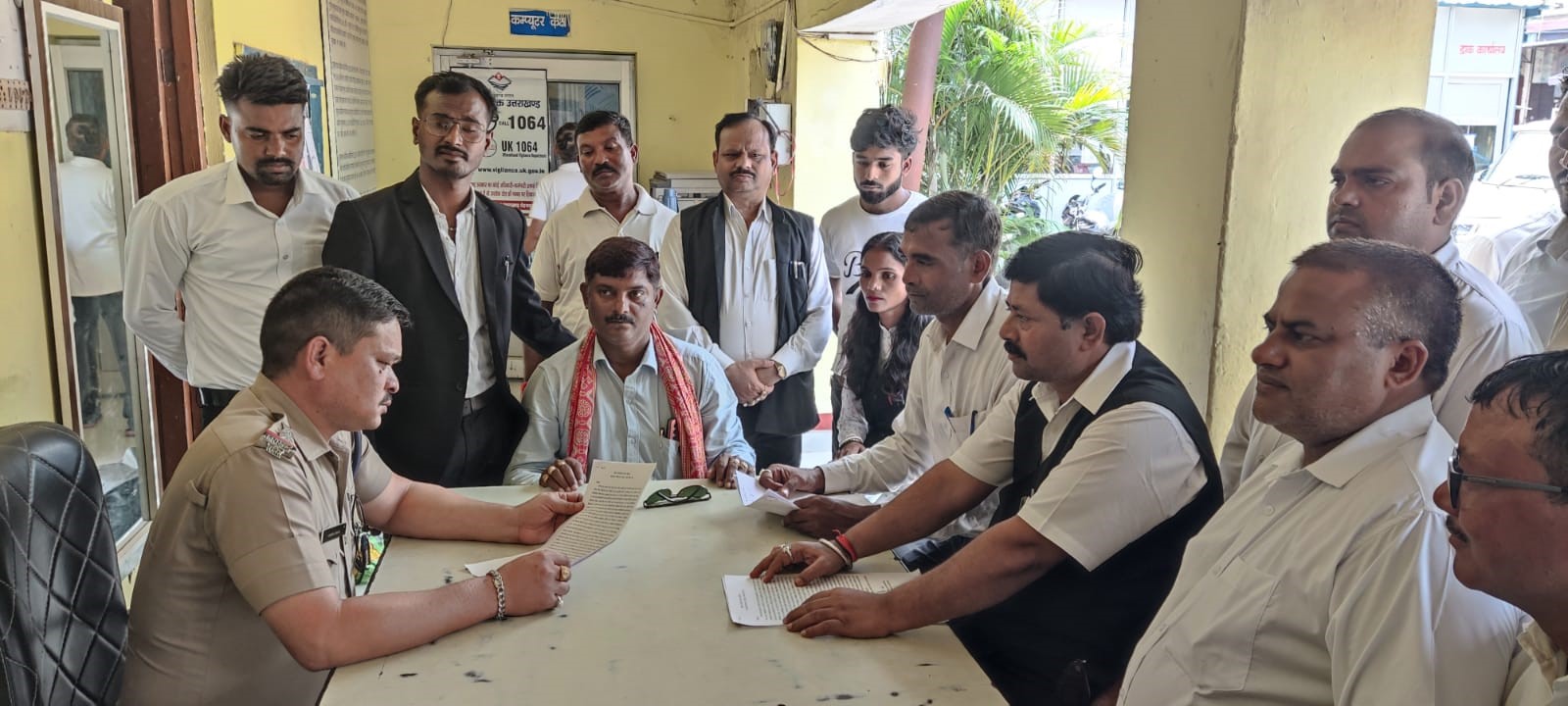 बार एसोसिएशन अध्यक्ष के खिलाफ जातिसूचक शब्दों के प्रयोग का आरोप