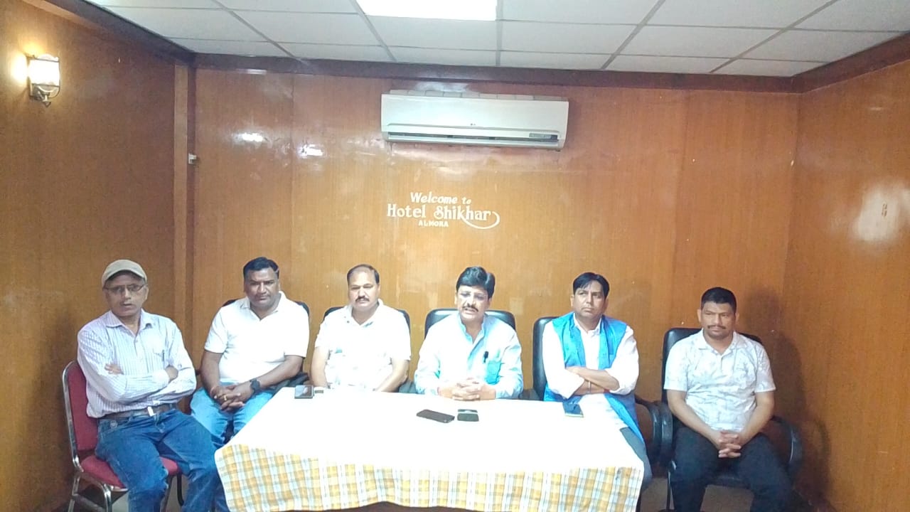 क्वारब भूस्खलन पर विधायक मनोज तिवारी का सरकार और प्रशासन पर हमला
