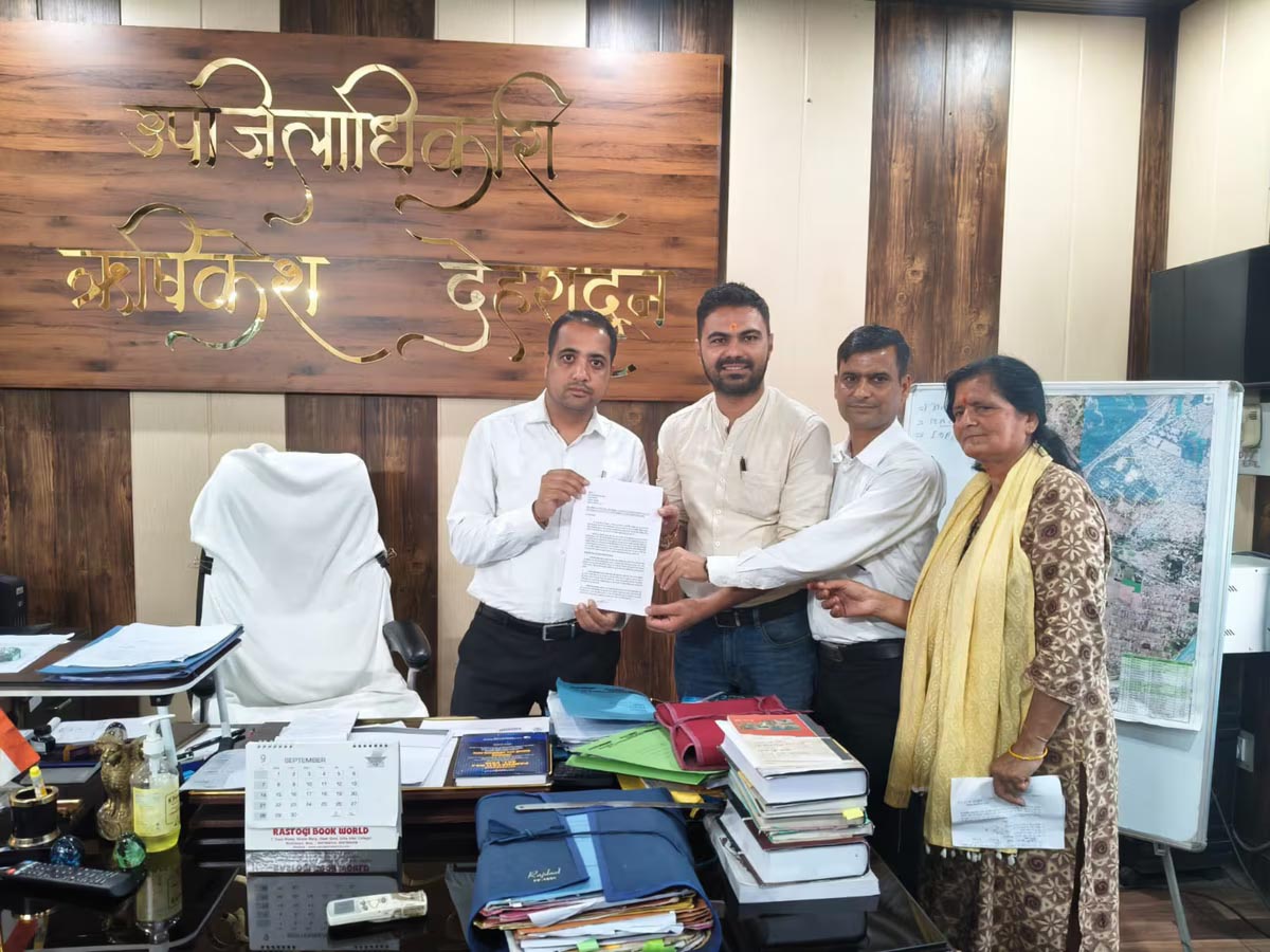 सभी वार्डों में लगाए जाएं आधार शिविर